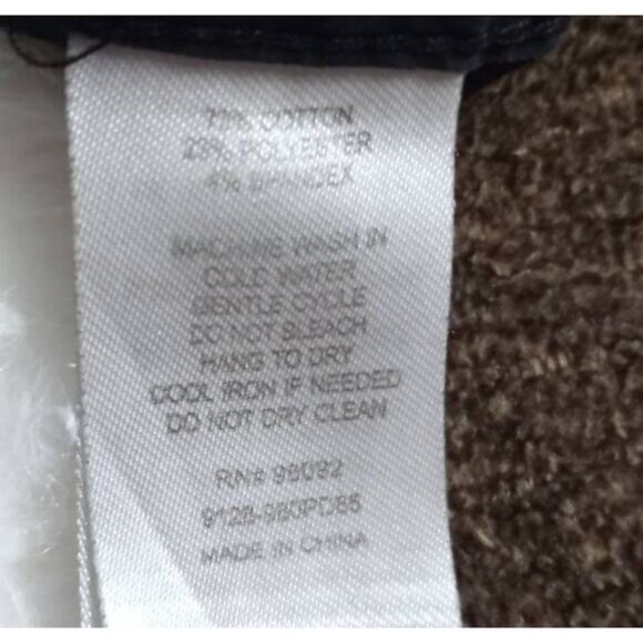 DALIA NAVY & MINT POLKA-DOT BUTTON DOWN SHIRT SZ.S EUC - Picture 5 of 5